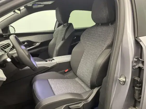 PEUGEOT 3008 III - voiture d'occasion - Photo 17