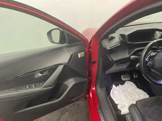 PEUGEOT 208 ELECTRIQUE II - voiture d'occasion - Photo 18