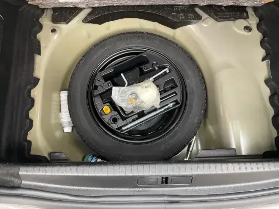 PEUGEOT 208 BUSINESS R II - voiture d'occasion - Photo 16