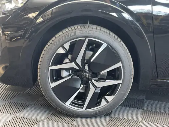 PEUGEOT 208 II - voiture d'occasion - Photo 21