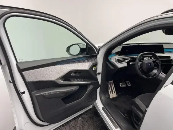 PEUGEOT 5008 III - voiture d'occasion - Photo 17