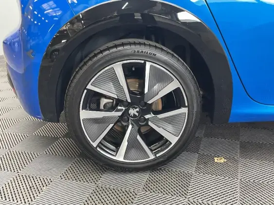 PEUGEOT 208 ELECTRIQUE II - voiture d'occasion - Photo 22