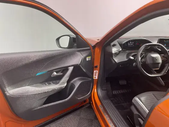 PEUGEOT 2008 ELECTRIQUE II - voiture d'occasion - Photo 17