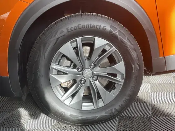 PEUGEOT 2008 ELECTRIQUE II - voiture d'occasion - Photo 20