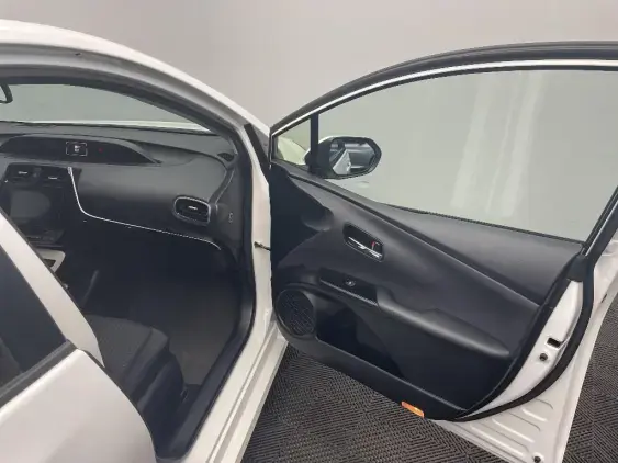 TOYOTA PRIUS IV - voiture d'occasion - Photo 18