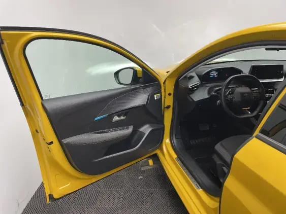 PEUGEOT 208 ELECTRIQUE II - voiture d'occasion - Photo 17