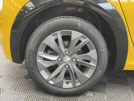 PEUGEOT 208 ELECTRIQUE II - voiture d'occasion - Photo 22