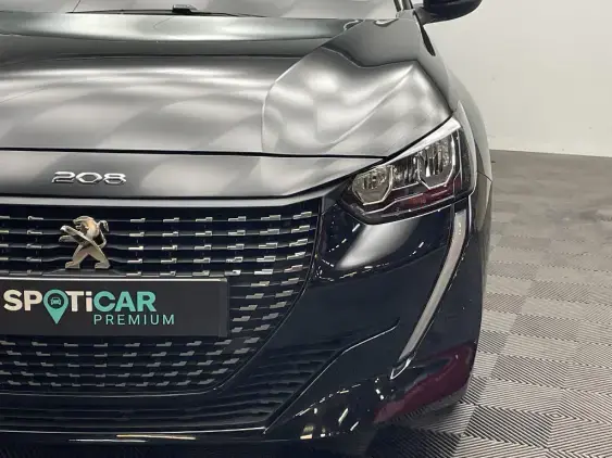 PEUGEOT 208 BUSINESS R II - voiture d'occasion - Photo 19