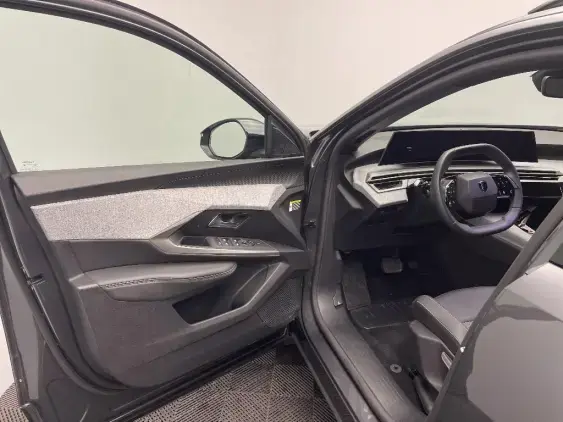 PEUGEOT 5008 III - voiture d'occasion - Photo 17