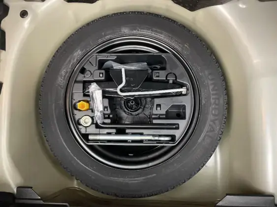 PEUGEOT 208 BUSINESS R II - voiture d'occasion - Photo 16