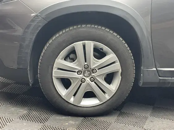 PEUGEOT 2008 - voiture d'occasion - Photo 21