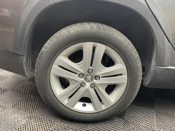 PEUGEOT 2008 - voiture d'occasion - Photo 23