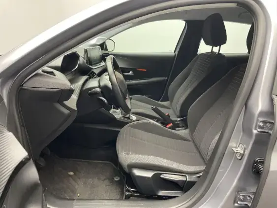 PEUGEOT 208 BUSINESS R II - voiture d'occasion - Photo 16