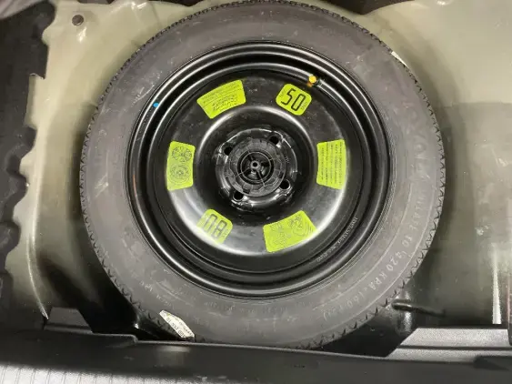 PEUGEOT 208 II - voiture d'occasion - Photo 16