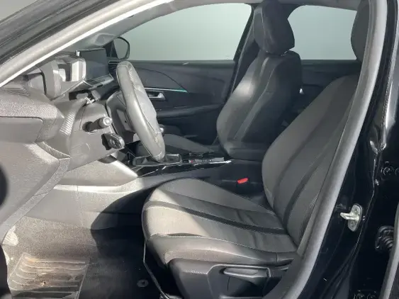 PEUGEOT 208 II - voiture d'occasion - Photo 17