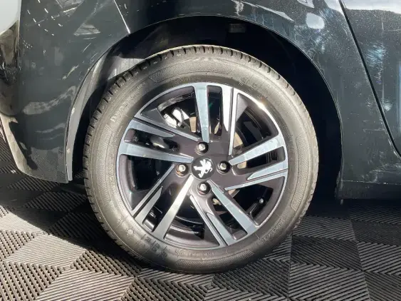 PEUGEOT 208 II - voiture d'occasion - Photo 23