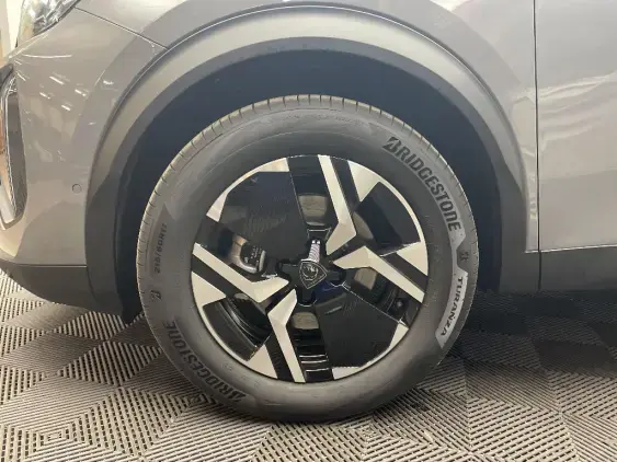 PEUGEOT 2008 II - voiture d'occasion - Photo 20