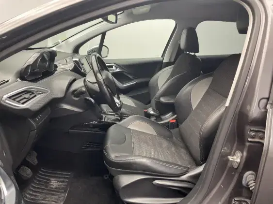 PEUGEOT 2008 - voiture d'occasion - Photo 16