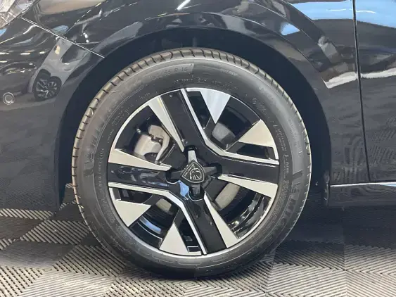 PEUGEOT 208 II - voiture d'occasion - Photo 20