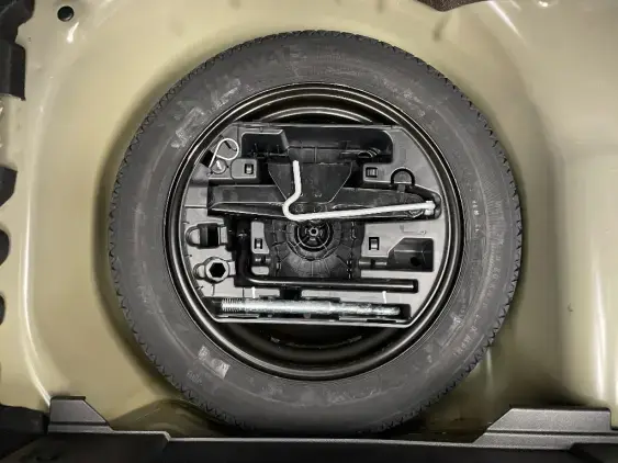 PEUGEOT 208 II - voiture d'occasion - Photo 16