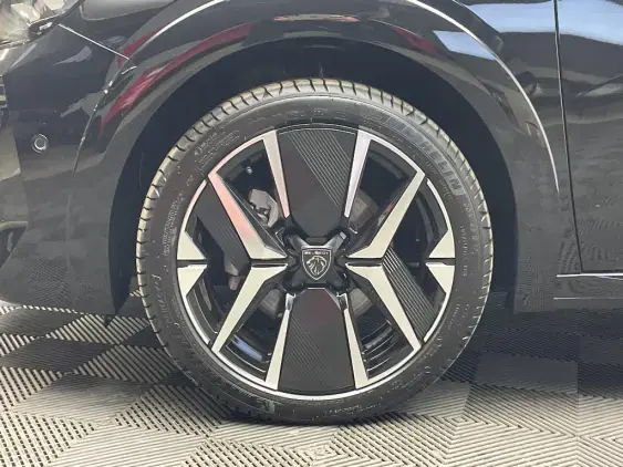 PEUGEOT 208 II - voiture d'occasion - Photo 21