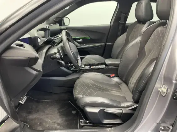 PEUGEOT 2008 II - voiture d'occasion - Photo 16