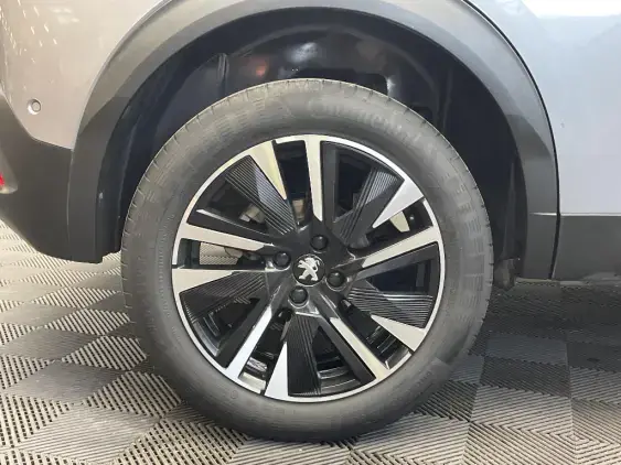 PEUGEOT 2008 II - voiture d'occasion - Photo 22