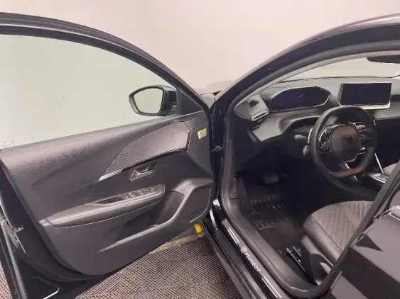 PEUGEOT 208 BUSINESS R II - voiture d'occasion - Photo 16