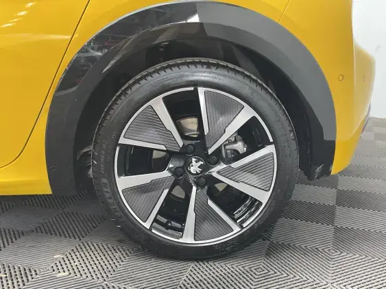 PEUGEOT 208 ELECTRIQUE II - voiture d'occasion - Photo 21