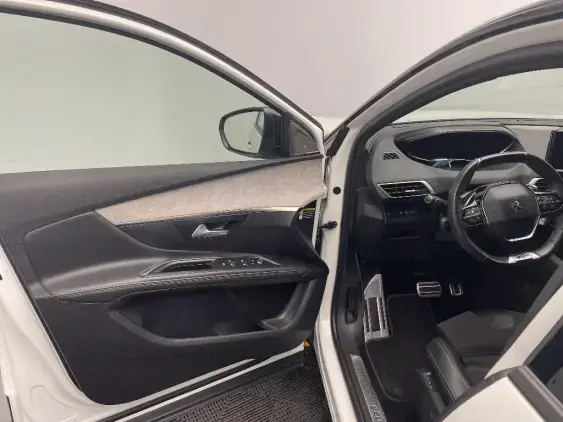 PEUGEOT 5008 II - voiture d'occasion - Photo 17