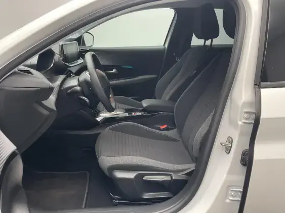 PEUGEOT 208 ELECTRIQUE II - voiture d'occasion - Photo 16