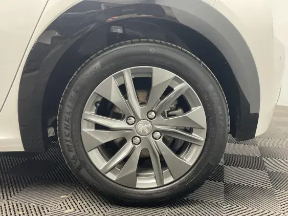 PEUGEOT 208 ELECTRIQUE II - voiture d'occasion - Photo 21