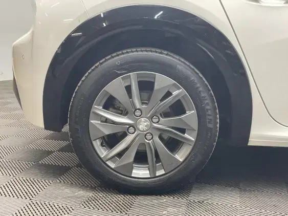 PEUGEOT 208 ELECTRIQUE II - voiture d'occasion - Photo 22