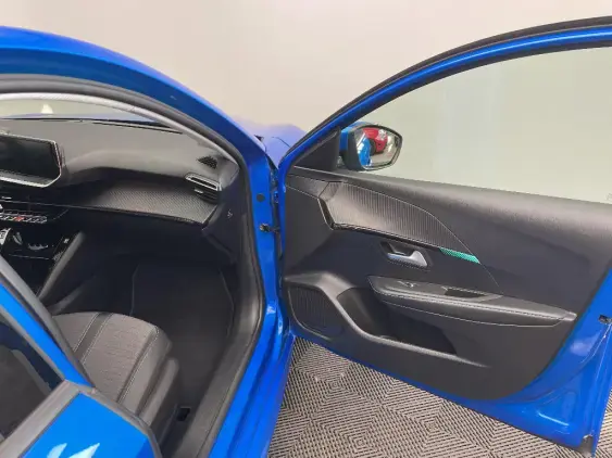 PEUGEOT 208 BUSINESS R II - voiture d'occasion - Photo 18