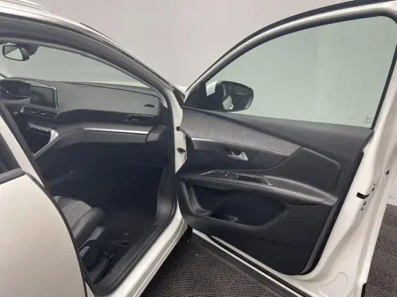 PEUGEOT 3008 II - voiture d'occasion - Photo 19