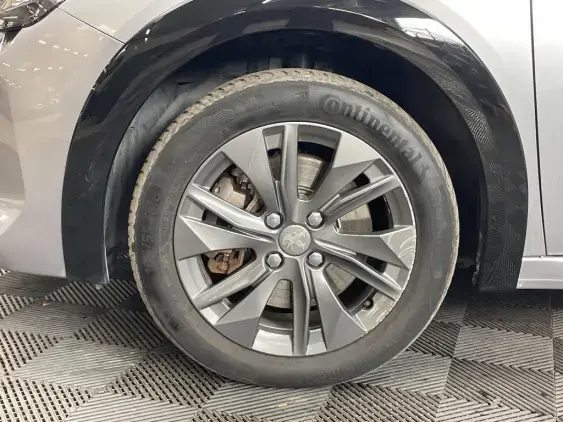 PEUGEOT 208 ELECTRIQUE II - voiture d'occasion - Photo 20