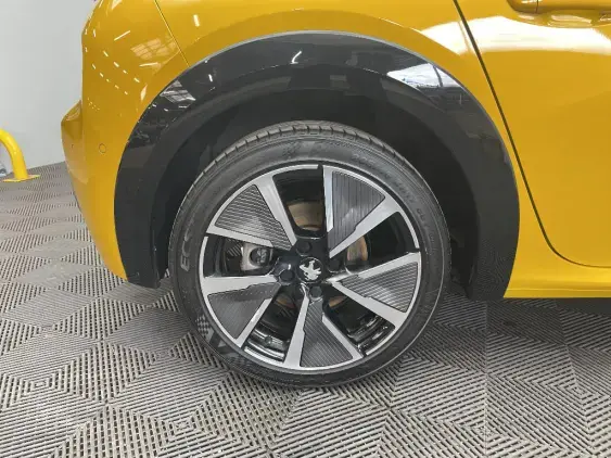 PEUGEOT 208 ELECTRIQUE II - voiture d'occasion - Photo 22