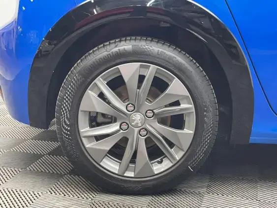 PEUGEOT 208 ELECTRIQUE II - voiture d'occasion - Photo 22