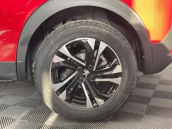 PEUGEOT 2008 II - voiture d'occasion - Photo 21