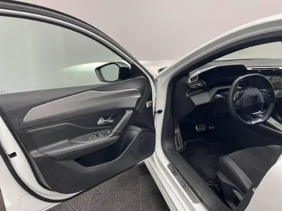 PEUGEOT 308 III - voiture d'occasion - Photo 18