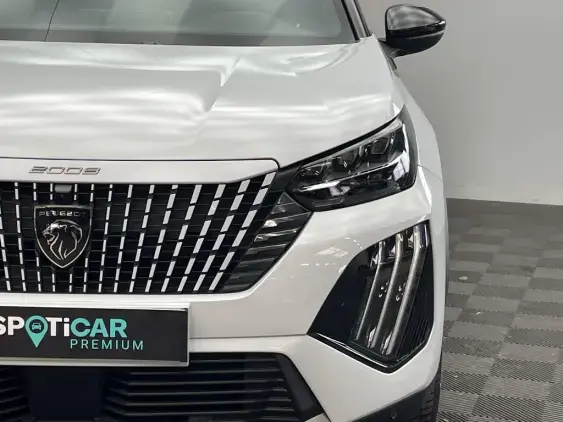 PEUGEOT 2008 II - voiture d'occasion - Photo 19