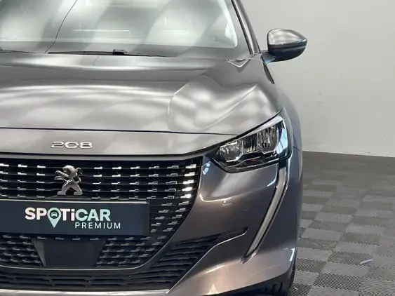 PEUGEOT 208 II - voiture d'occasion - Photo 19
