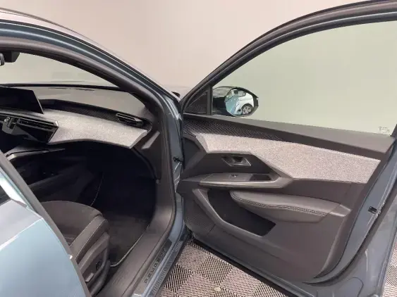 PEUGEOT 3008 III - voiture d'occasion - Photo 18