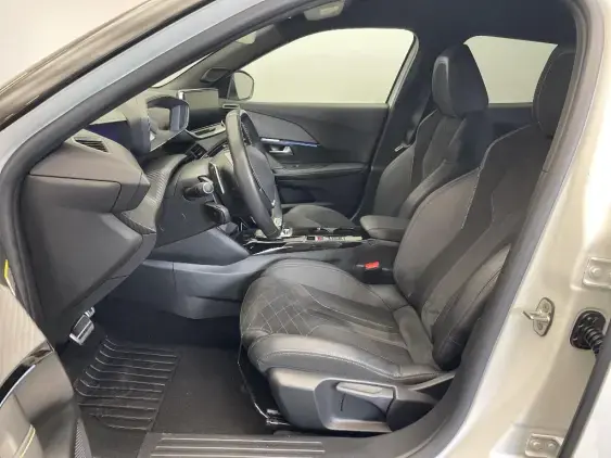 PEUGEOT 2008 II - voiture d'occasion - Photo 16
