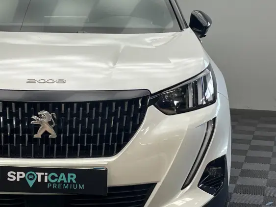 PEUGEOT 2008 II - voiture d'occasion - Photo 19