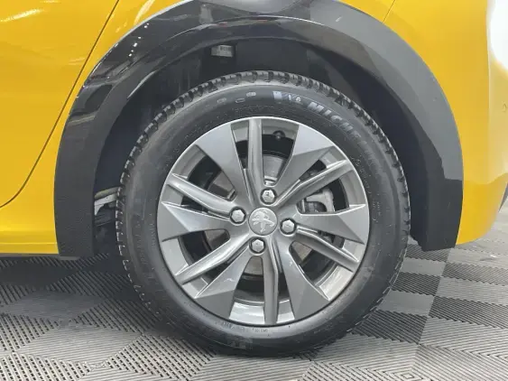 PEUGEOT 208 ELECTRIQUE II - voiture d'occasion - Photo 21