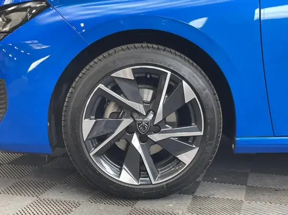 PEUGEOT 308 III - voiture d'occasion - Photo 20