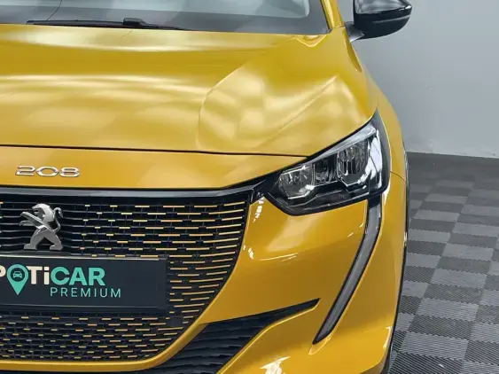 PEUGEOT 208 ELECTRIQUE II - voiture d'occasion - Photo 19