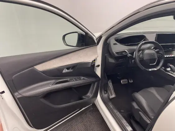 PEUGEOT 3008 II - voiture d'occasion - Photo 17