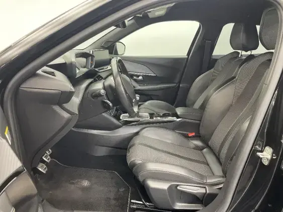 PEUGEOT 2008 II - voiture d'occasion - Photo 16